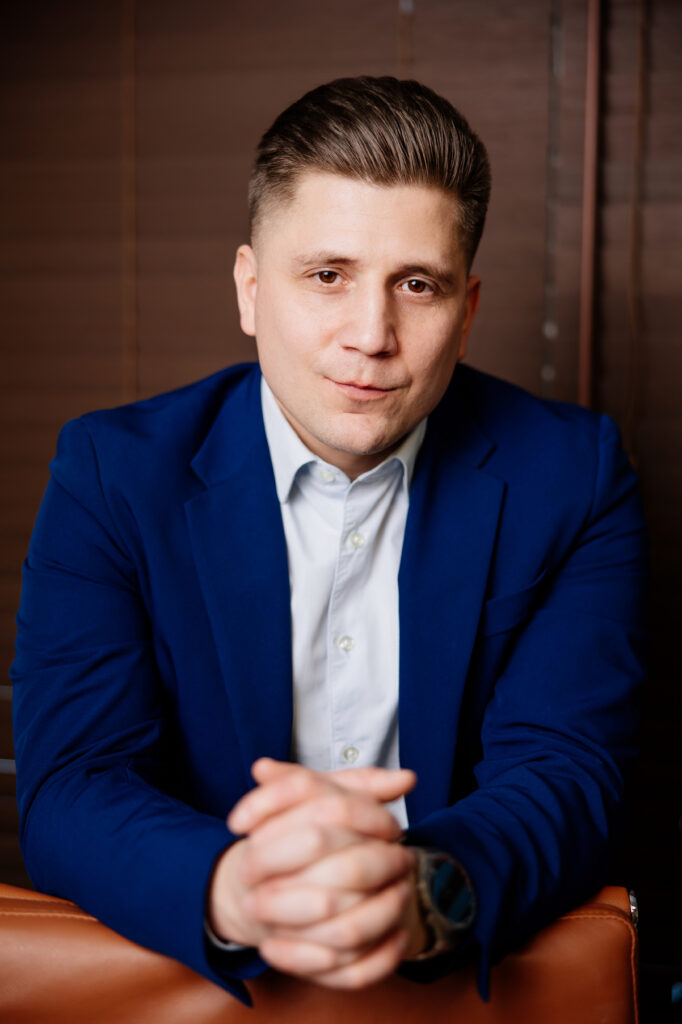Vladyslav Ostapenko - Główny Księgowy Line Finance